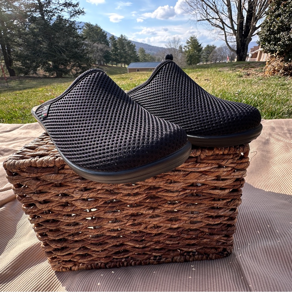 Women’s Black Slip-On Shoes by Fly Flot